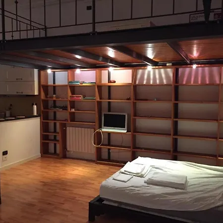 Marchese Del Grillo Apartment Genoa